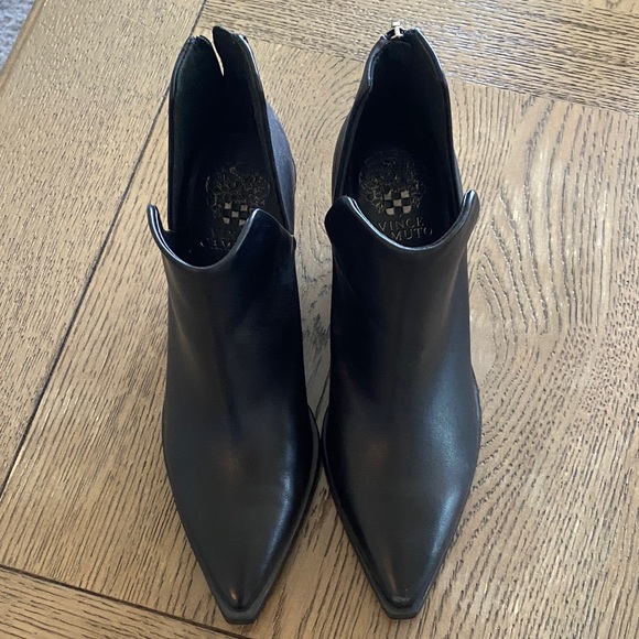 Vince Camuto Black Ankle Boots - Picture 1 of 4
